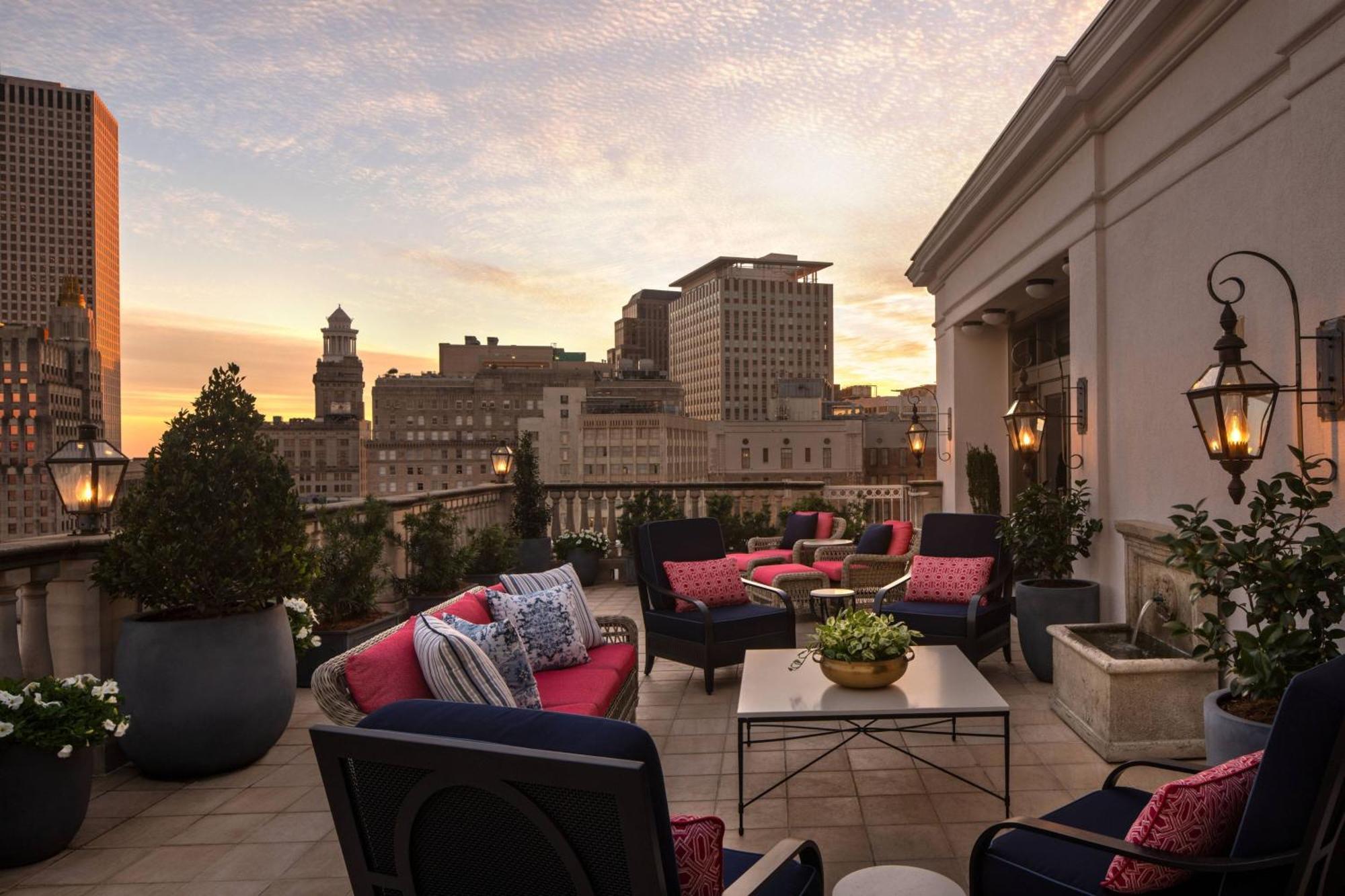 The Ritz-Carlton, New Orleans Hotel Exterior photo